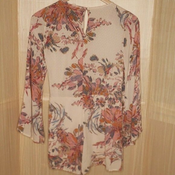 PPLA Womens Floral Bell Sleeve Shorts Romper XS - Picture 2 of 8